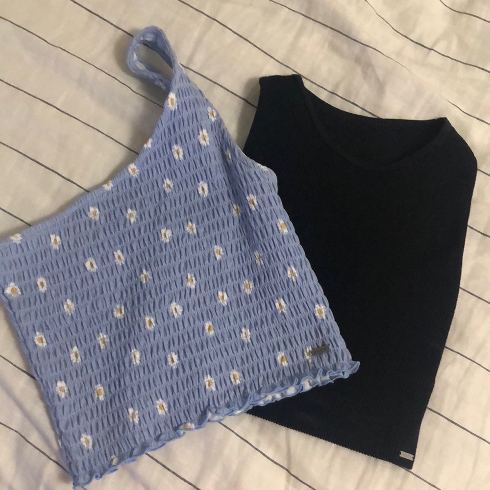 Hollister top bundle